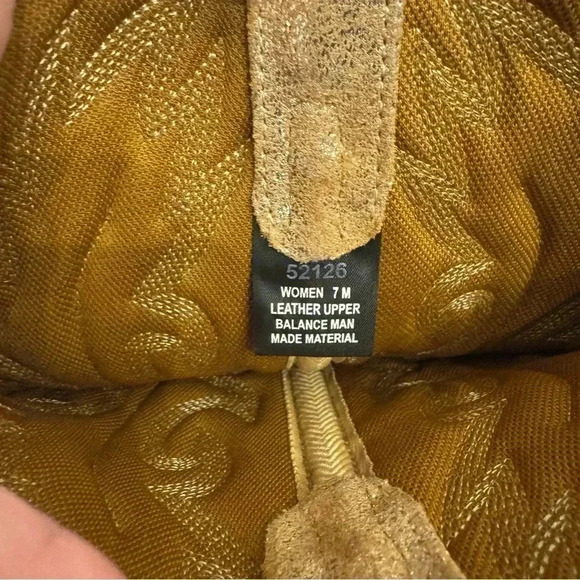 Laredo Women's Tan Point w/Silver Metallic Overlay L52126 size 7 - Picture 6 of 9